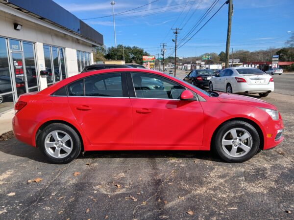 2015 Chevrolet Cruze - Image 4